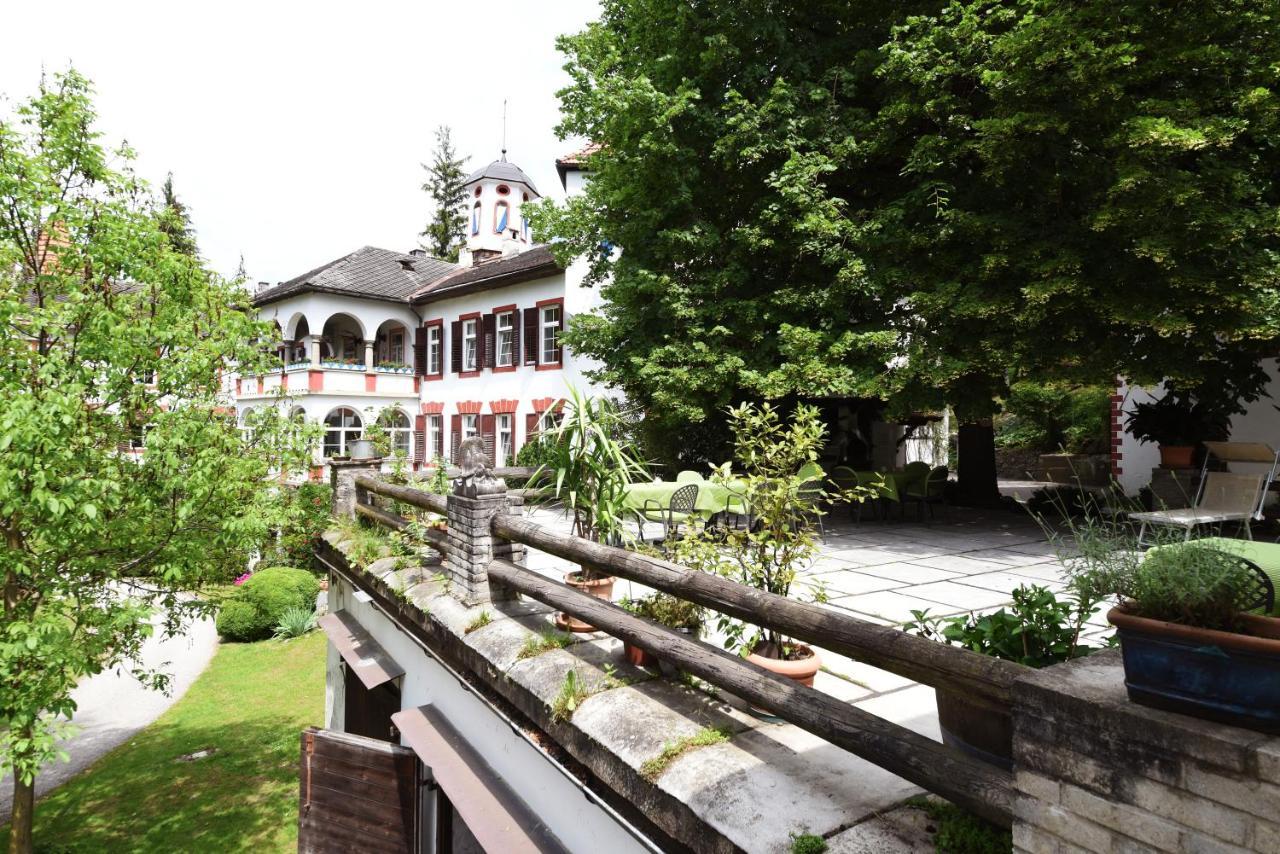 Castel Campan Pension Brixen Buitenkant foto